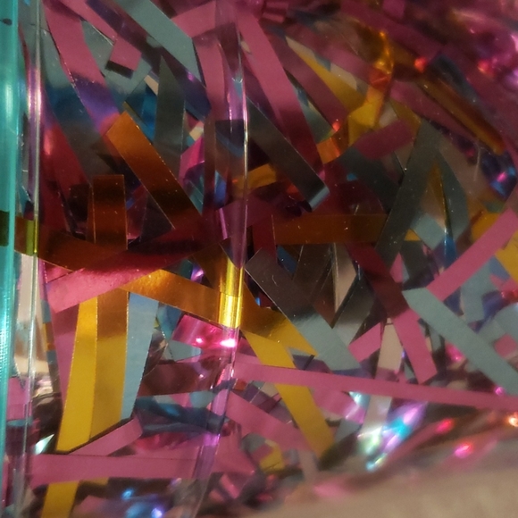 Cups - Picture 4 of 8